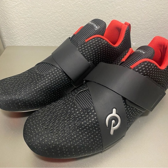 NWOB Peloton Unisex Altos Cycling Shoes for Bike Hook & Loop - US-M 12 US-W 13.5 - Picture 2 of 11